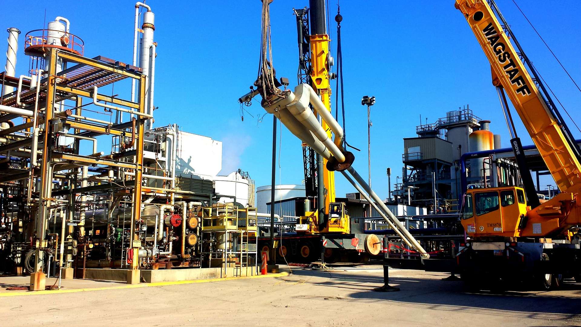 1600Stock-industry-99964bd71f173032fc00dc13